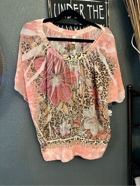 Love Pink Floral & Leopard Print Blouse. Fits Like Large!